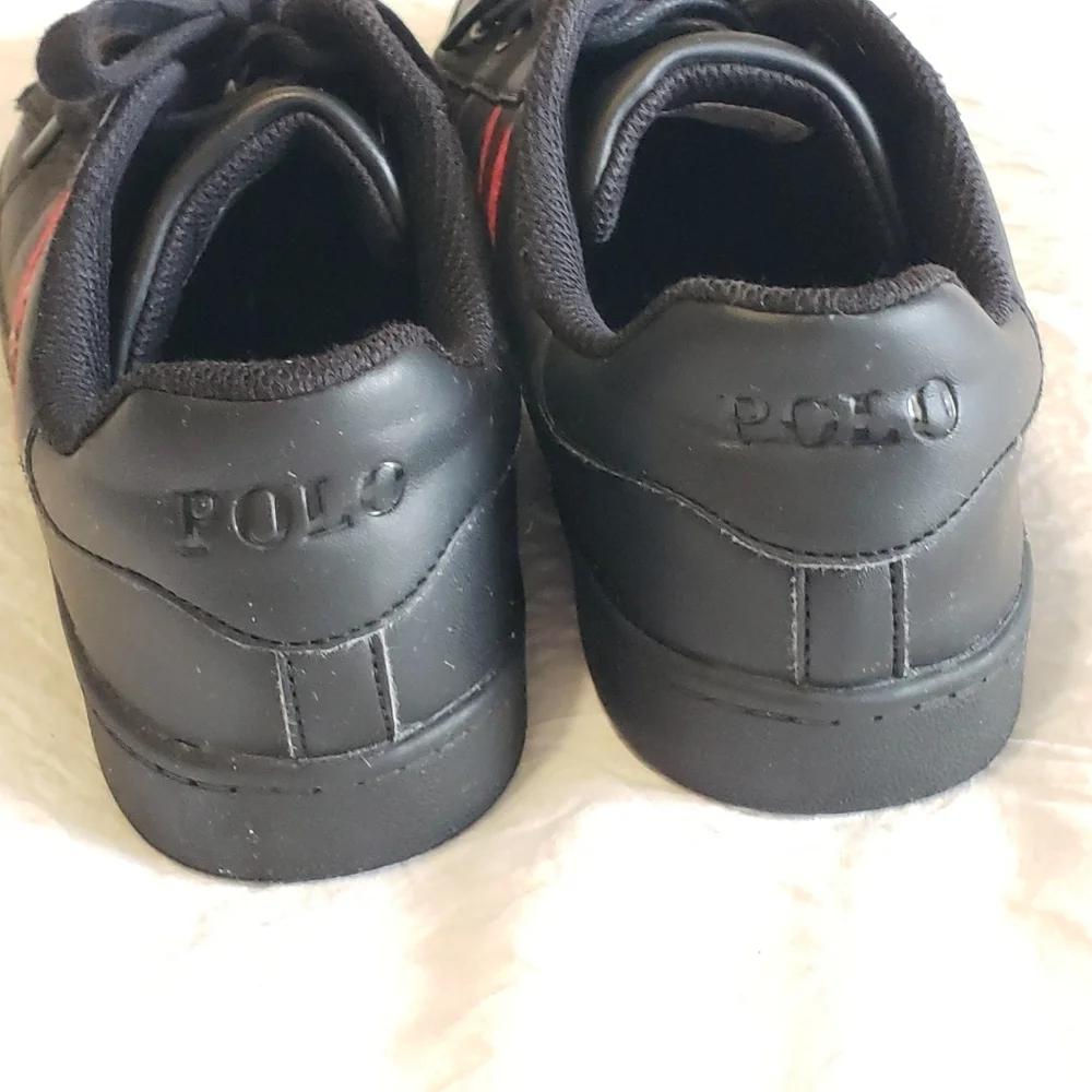 POLO-RALPH LAUREN BLACK BOY SNEAKERS SIZE 61/2